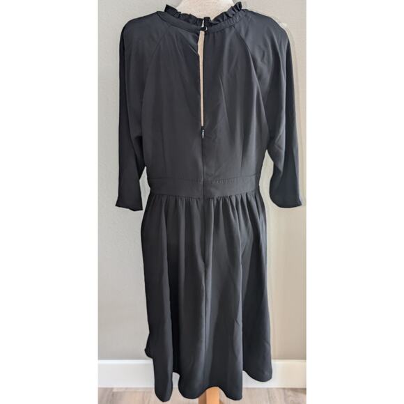 Eshakti Elevated Essentials Knee Length Pintuck Ruffle Accent Sz M No Size Tag - Picture 2 of 5